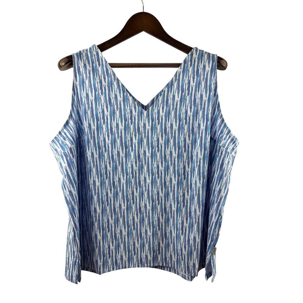 Women’s Eddie Bauer XL Blue & White Patterned Sleeveless Blouse